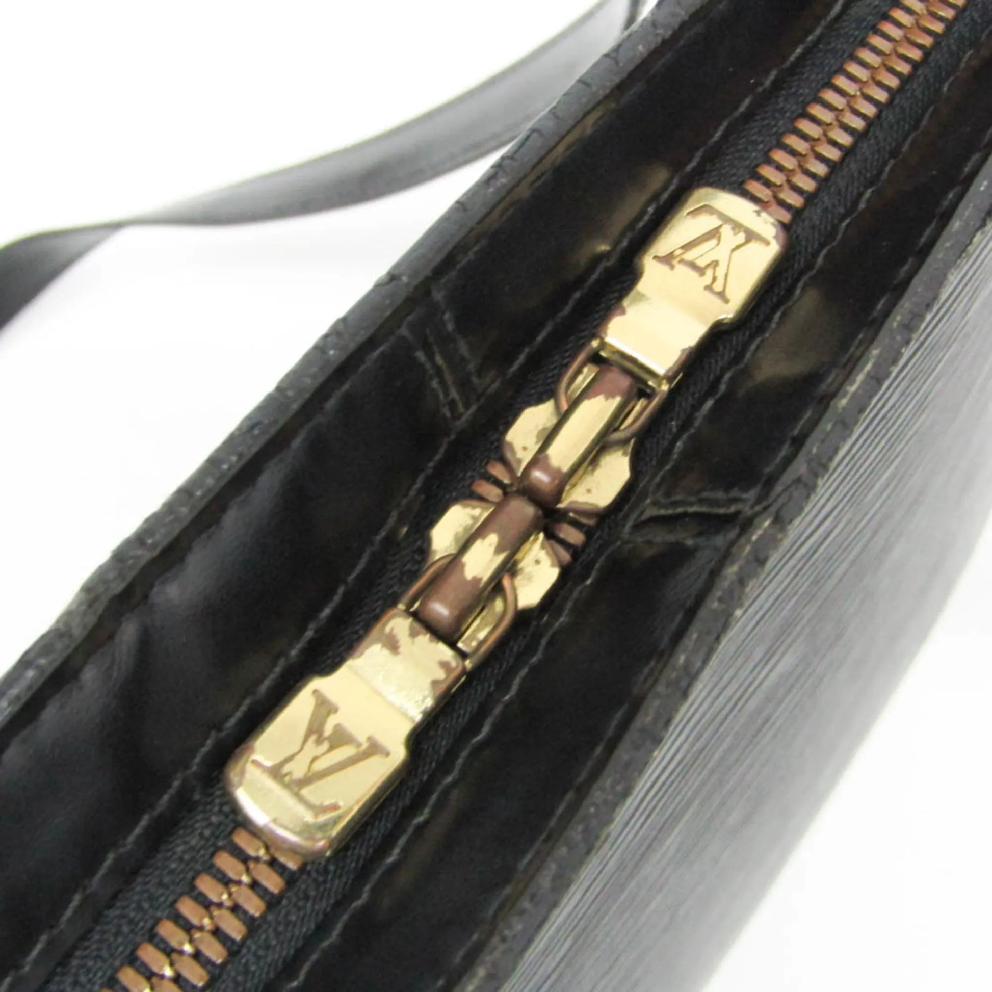 Louis Vuitton Lussac Epi Leather, Black, Leather, Shoulder Bag