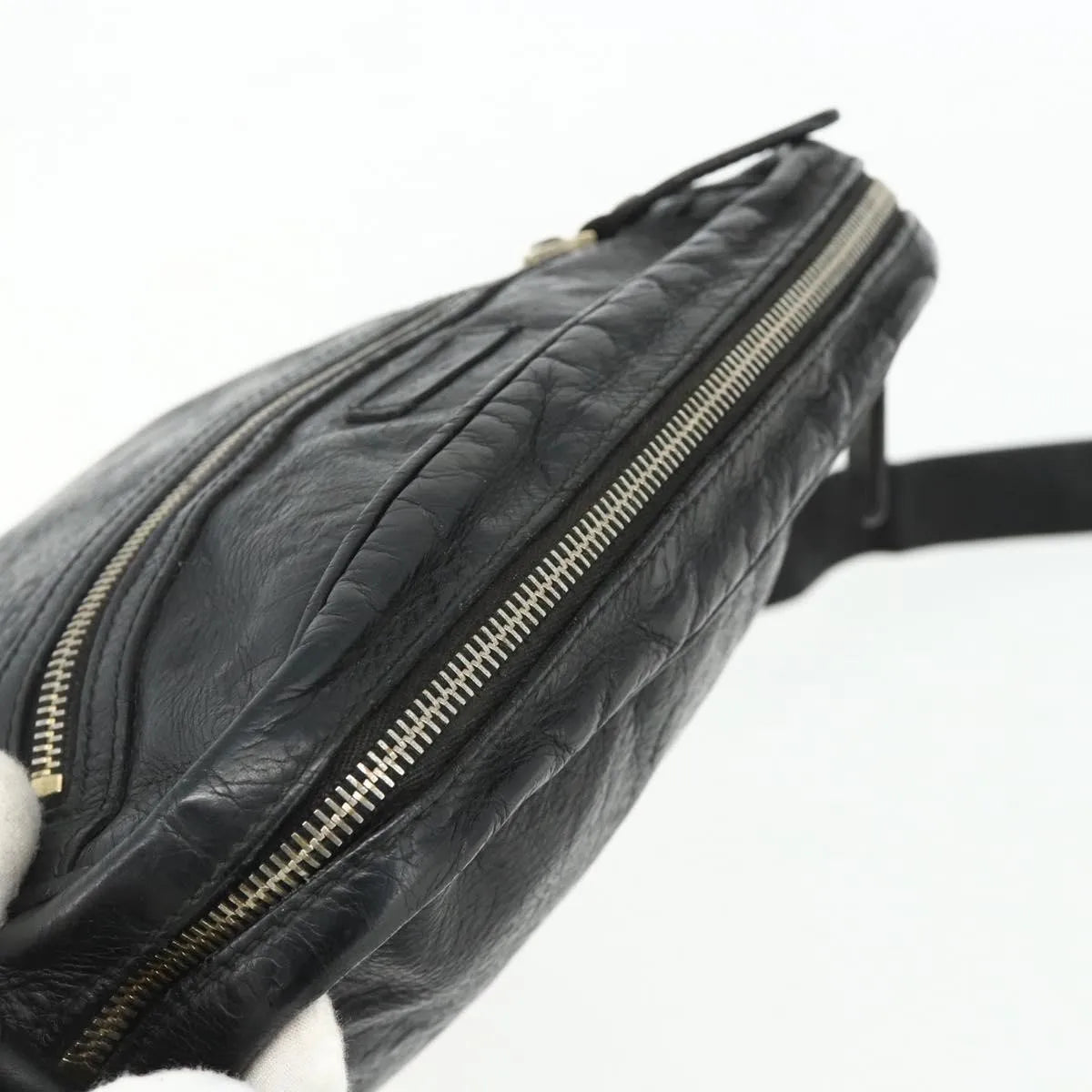 Gucci Front Zip Messenger Guccissima Leather, Black, Leather, Shoulder Bag