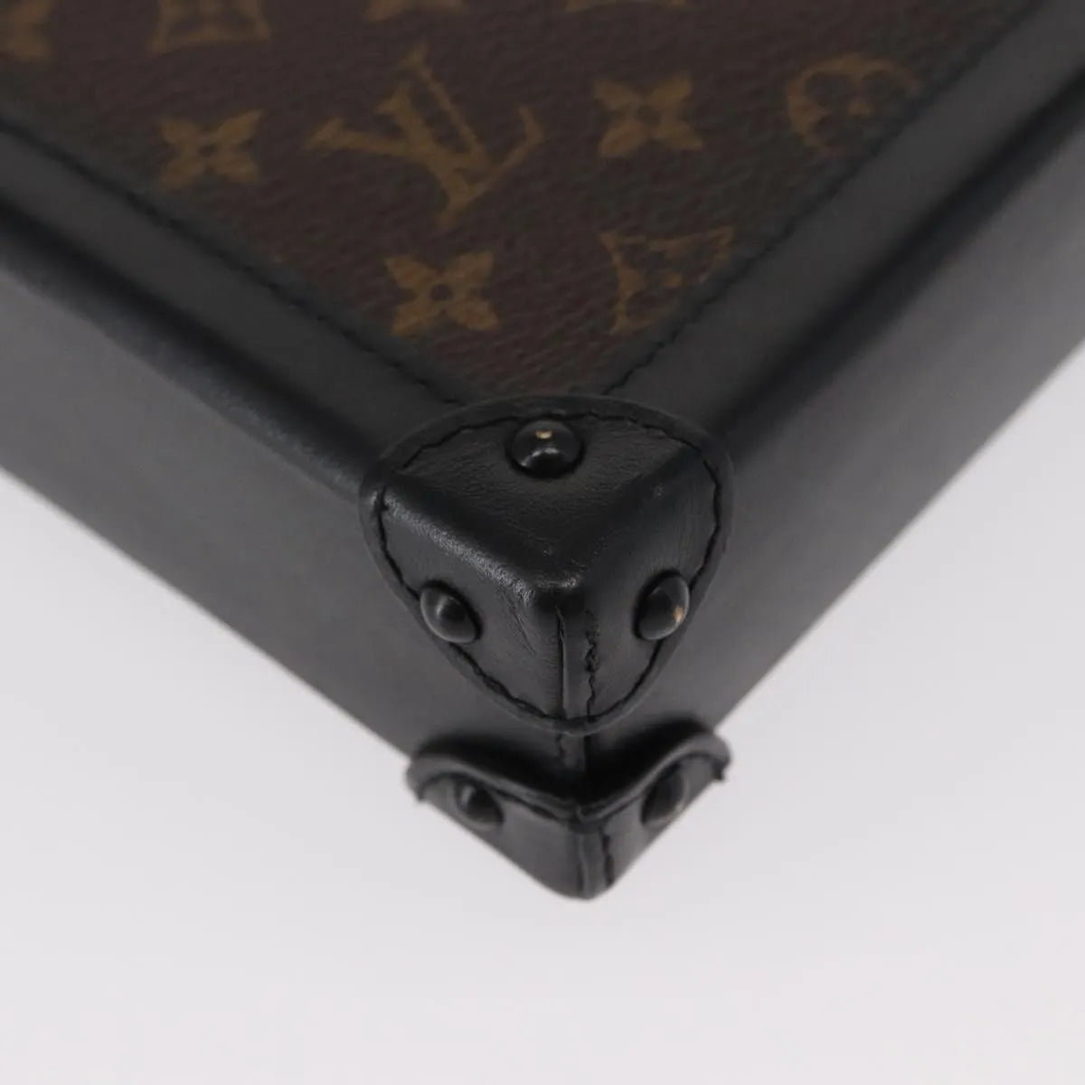 Louis Vuitton Vertical Trunk Pochette Monogram Canvas, Brown, Canvas, Clutch