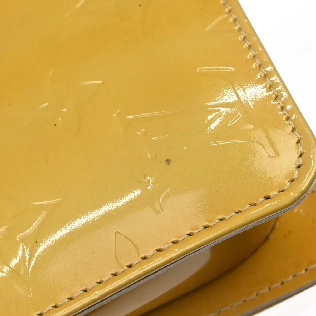 Louis Vuitton Lexington Pochette Monogram Vernis, Beige, Patent Leather, Clutch