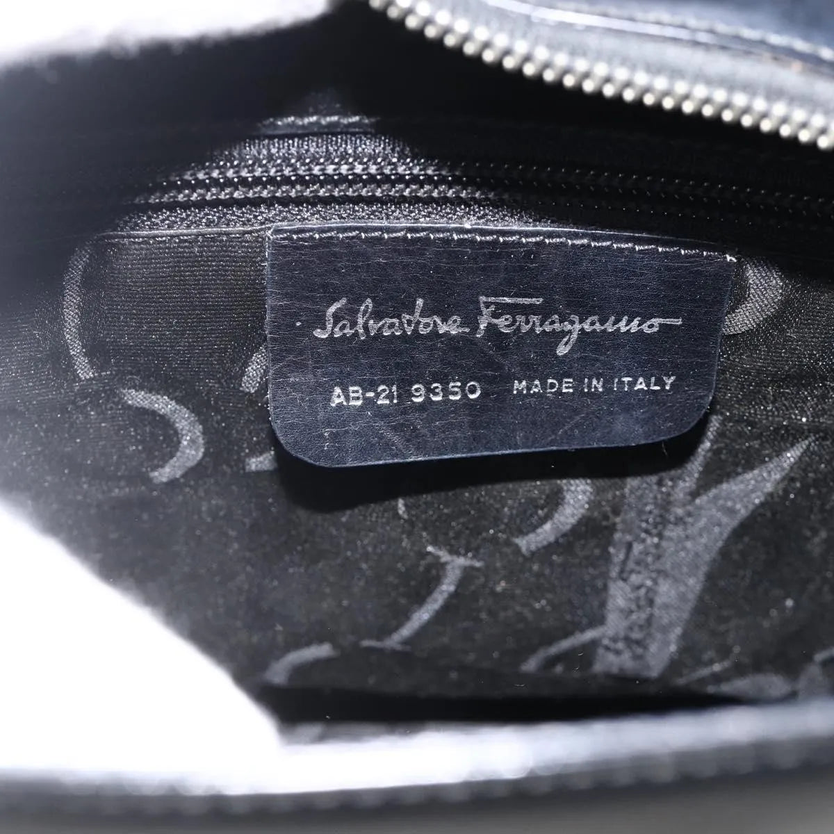 Salvatore Ferragamo Double Gancini Side Buckle Tote Leather, Black, Leather, Handbag