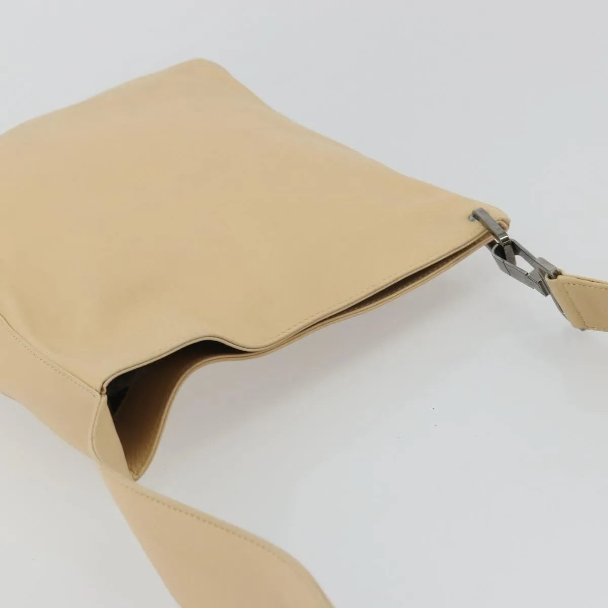 Gucci Vintage Flat Messenger Leather, Beige, Leather, Shoulder Bag
