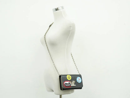 Louis Vuitton Twist Chain Limited Edition World Tour Epi Leather, Black, Leather, Shoulder Bag