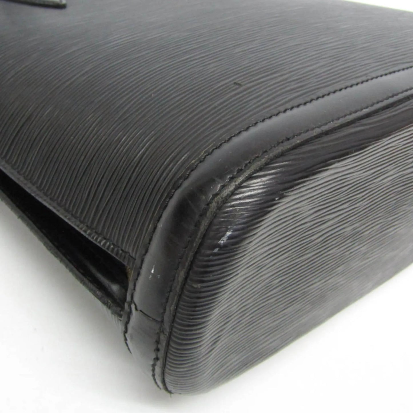 Louis Vuitton Lussac Epi Leather, Black, Leather, Shoulder Bag
