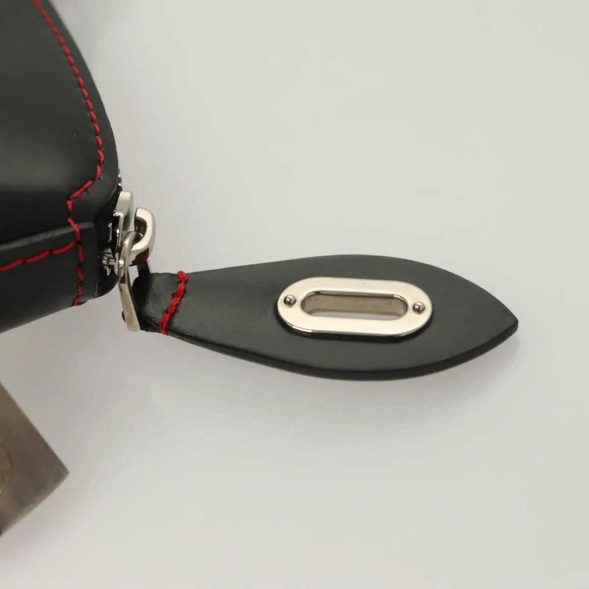 Louis Vuitton Suhari Lockit Leather, Black, Leather, Handbag