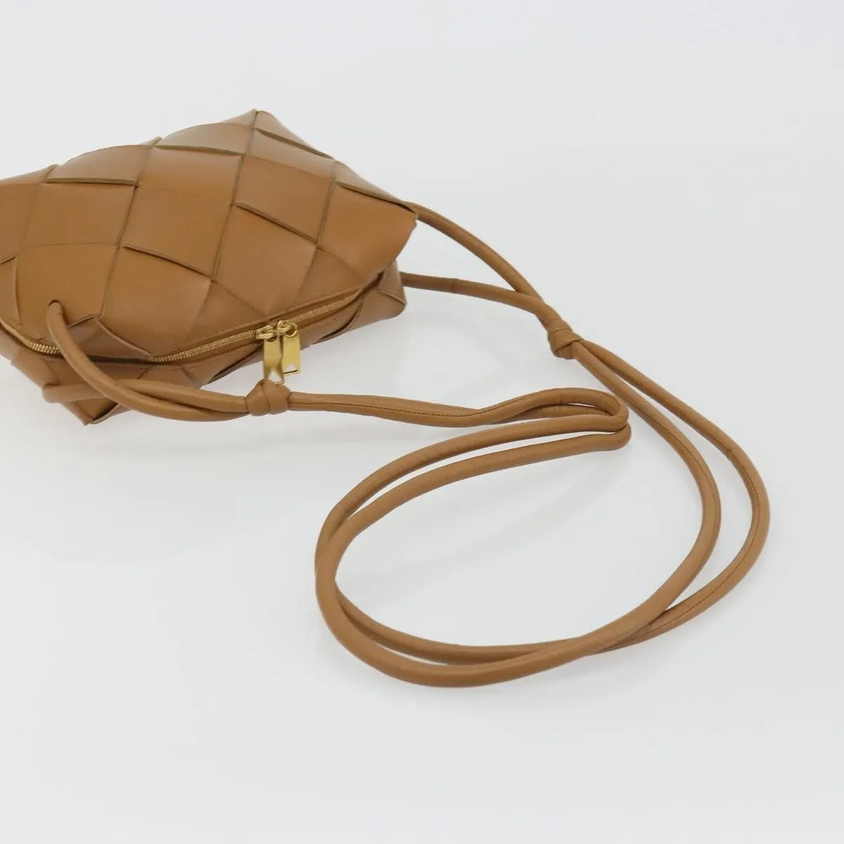 Bottega Veneta Cassette Camera Maxi Intrecciato Leather, Brown, Leather, Shoulder Bag