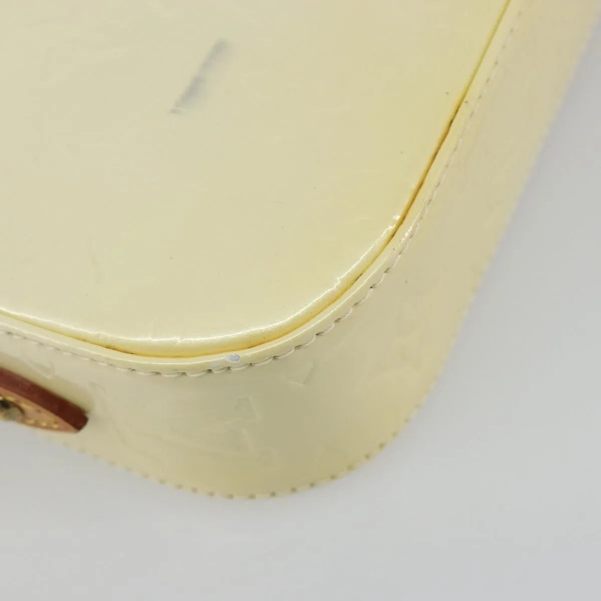 Louis Vuitton Malibu Street Monogram Patent leather, Beige, Patent Leather, Shoulder Bag