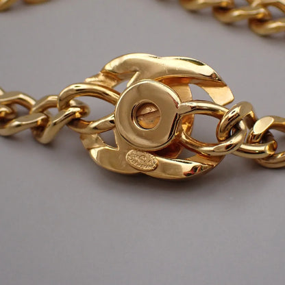 Chanel Vintage Turnlock Reissue Chain Metal, Gold, Gold Plated, Bag