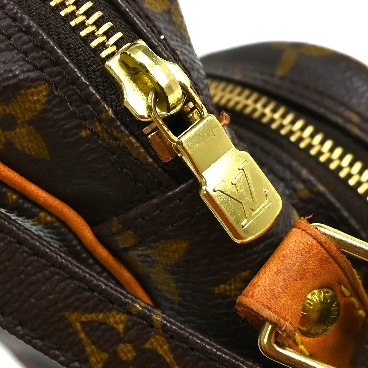 Louis Vuitton Amazone Monogram Canvas, Brown, Canvas, Shoulder Bag