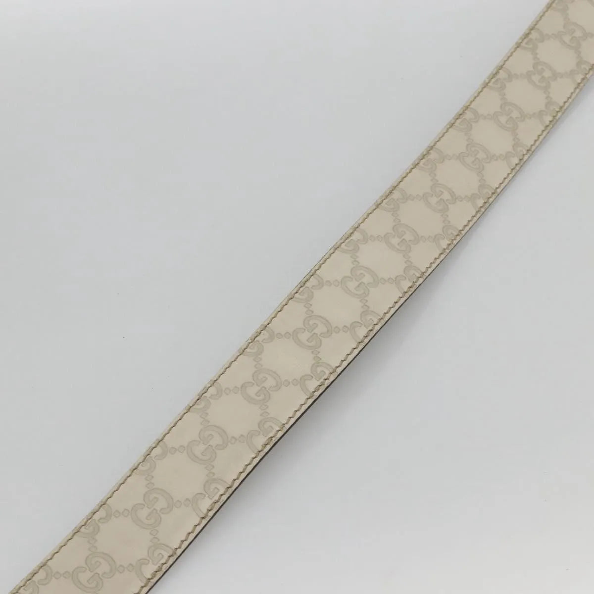 Gucci Interlocking G Reversible Belt Guccissima Leather, White, Leather, Belt