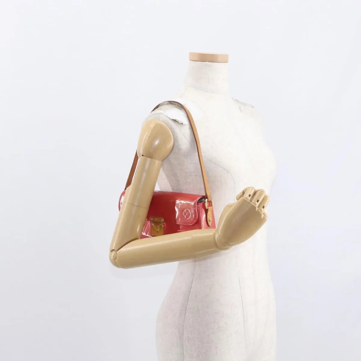 Louis Vuitton Malibu Street Monogram Vernis, Pink, Patent Leather, Handbag