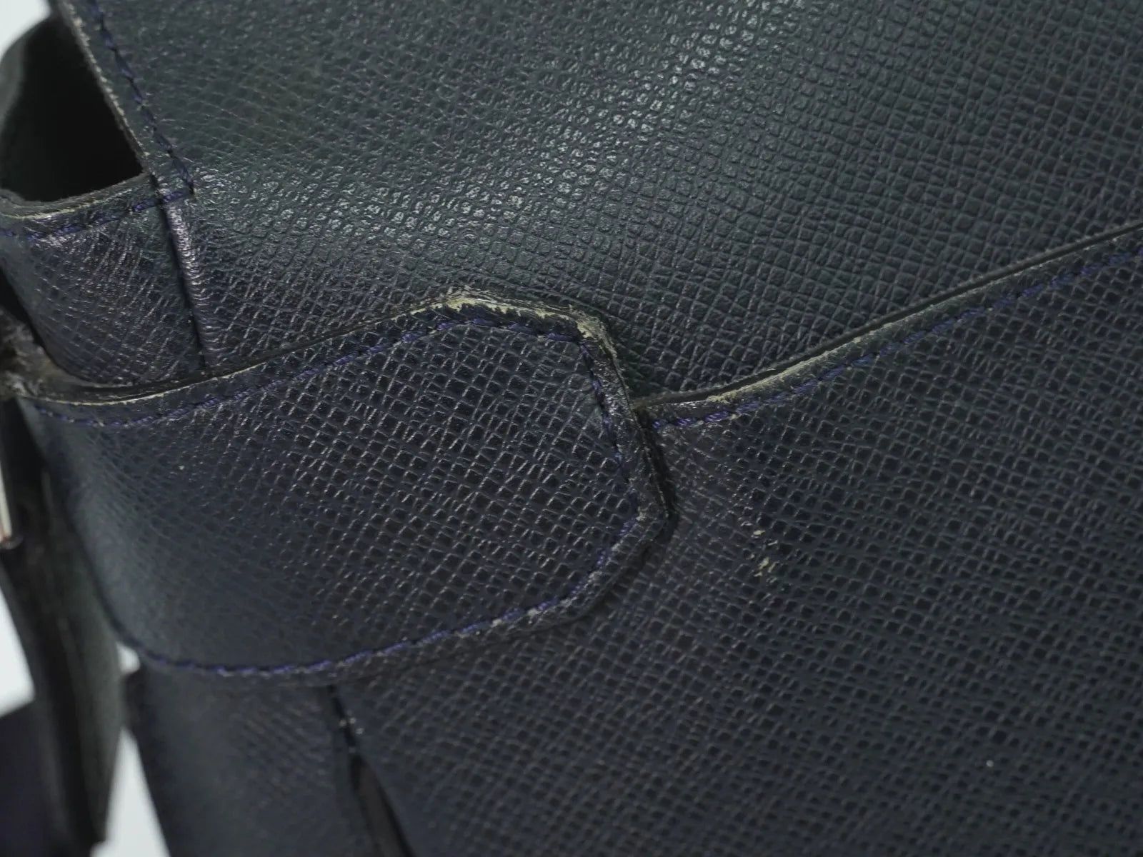 Louis Vuitton Roman Taiga Leather, Navy, Leather, Shoulder Bag