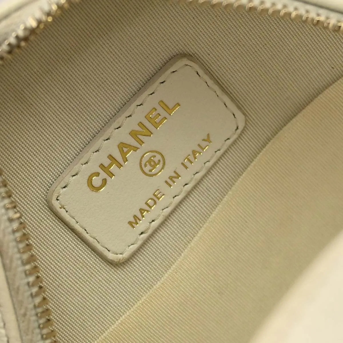 Chanel Round Clutch with Chain Quilted Lambskin, White, Leather, Clutch