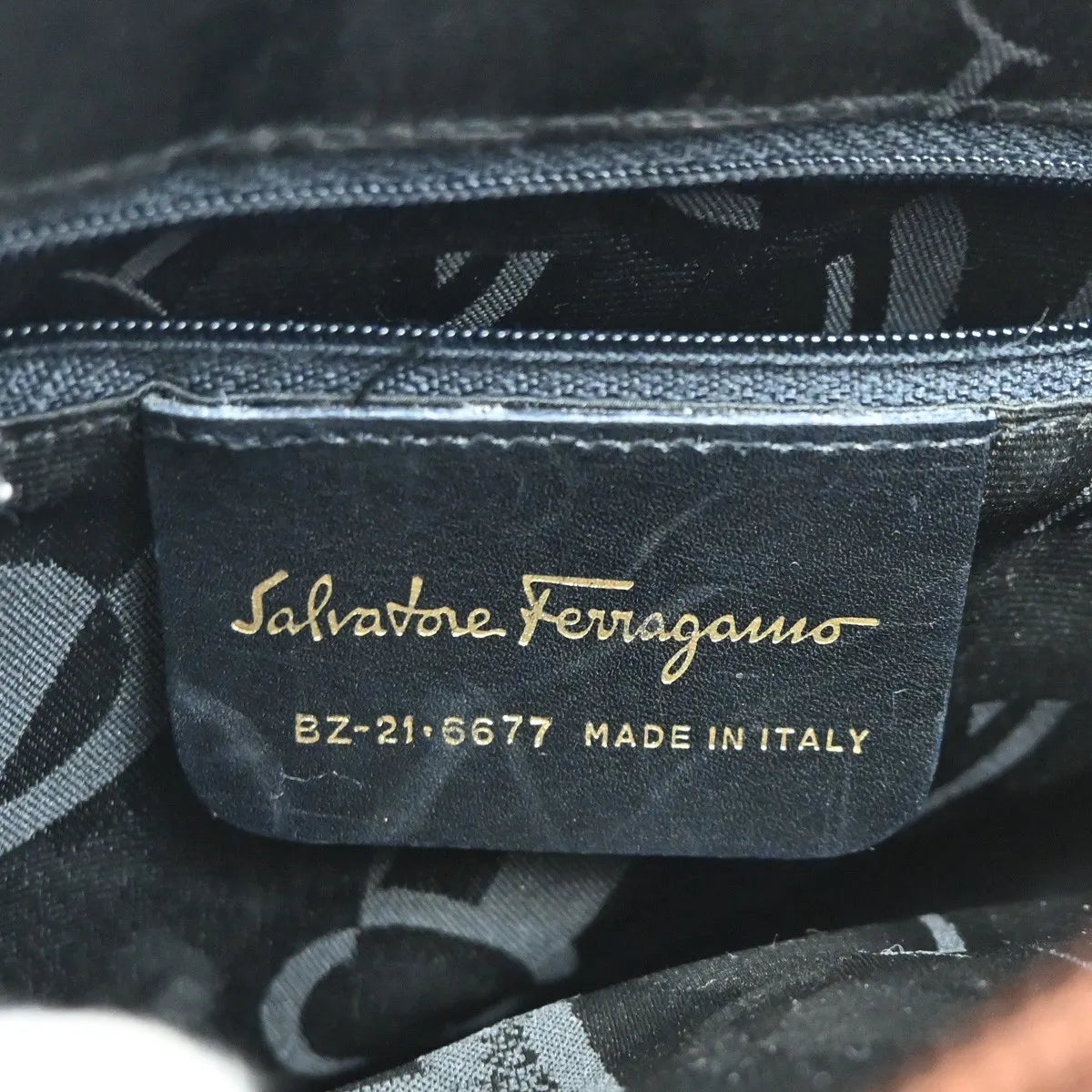 Salvatore Ferragamo Vala Leather, Brown, Leather, Shoulder Bag