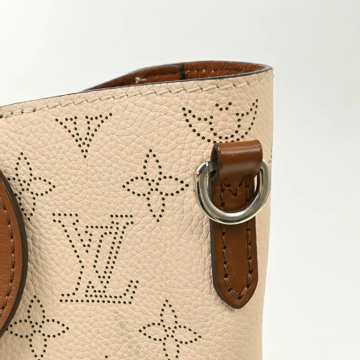 Louis Vuitton Hina Mahina Leather, Beige, Leather, Tote Bag
