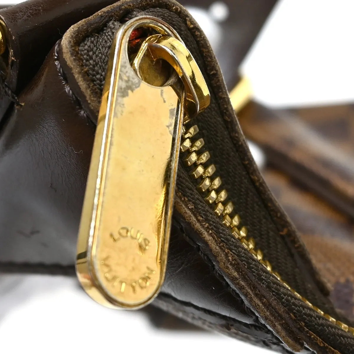Louis Vuitton Thames Damier, Brown, Canvas, Shoulder Bag