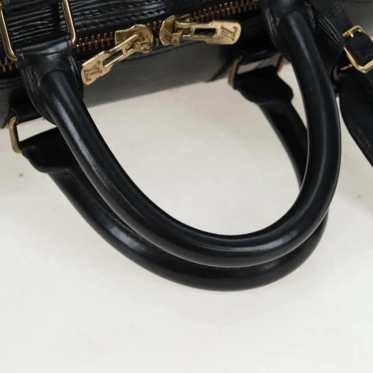 Louis Vuitton Keepall Epi, Black, Leather, Travel Bag