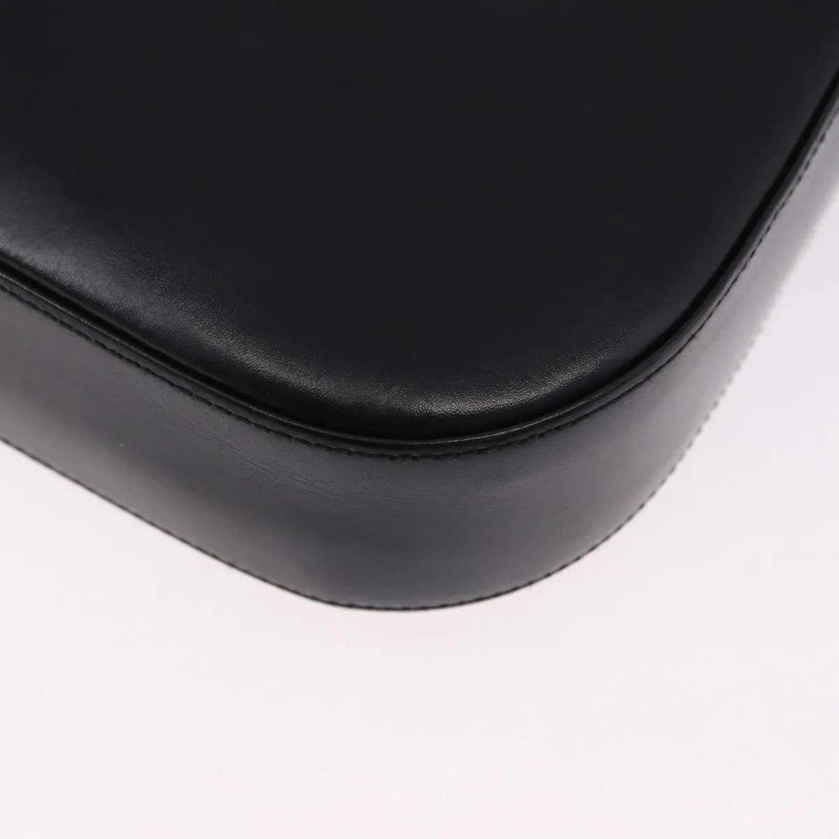 Salvatore Ferragamo Gancini Leather, Black, Leather, Shoulder Bag