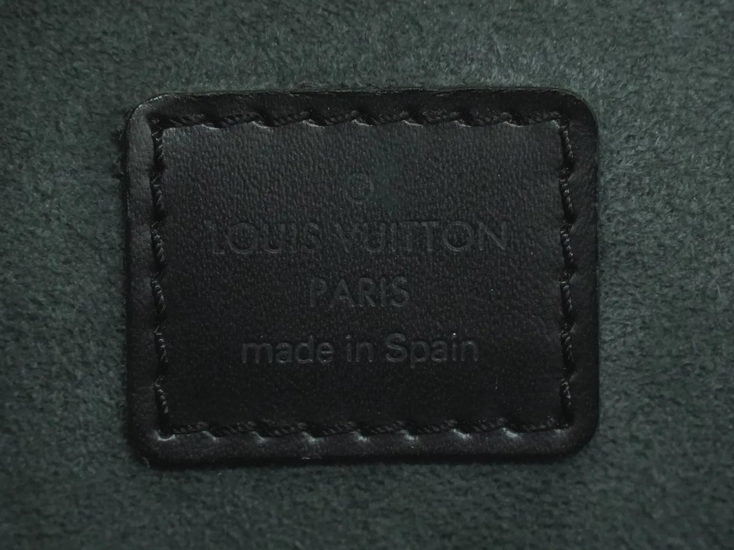 Louis Vuitton Voltaire Epi leather, Black, Leather, Shoulder Bag