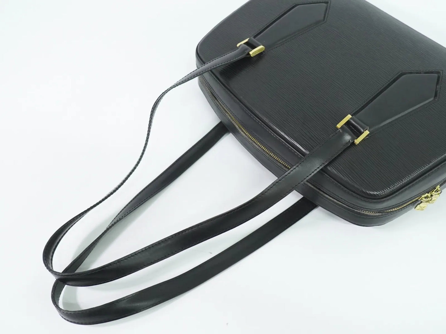 Louis Vuitton Voltaire Epi leather, Black, Leather, Shoulder Bag