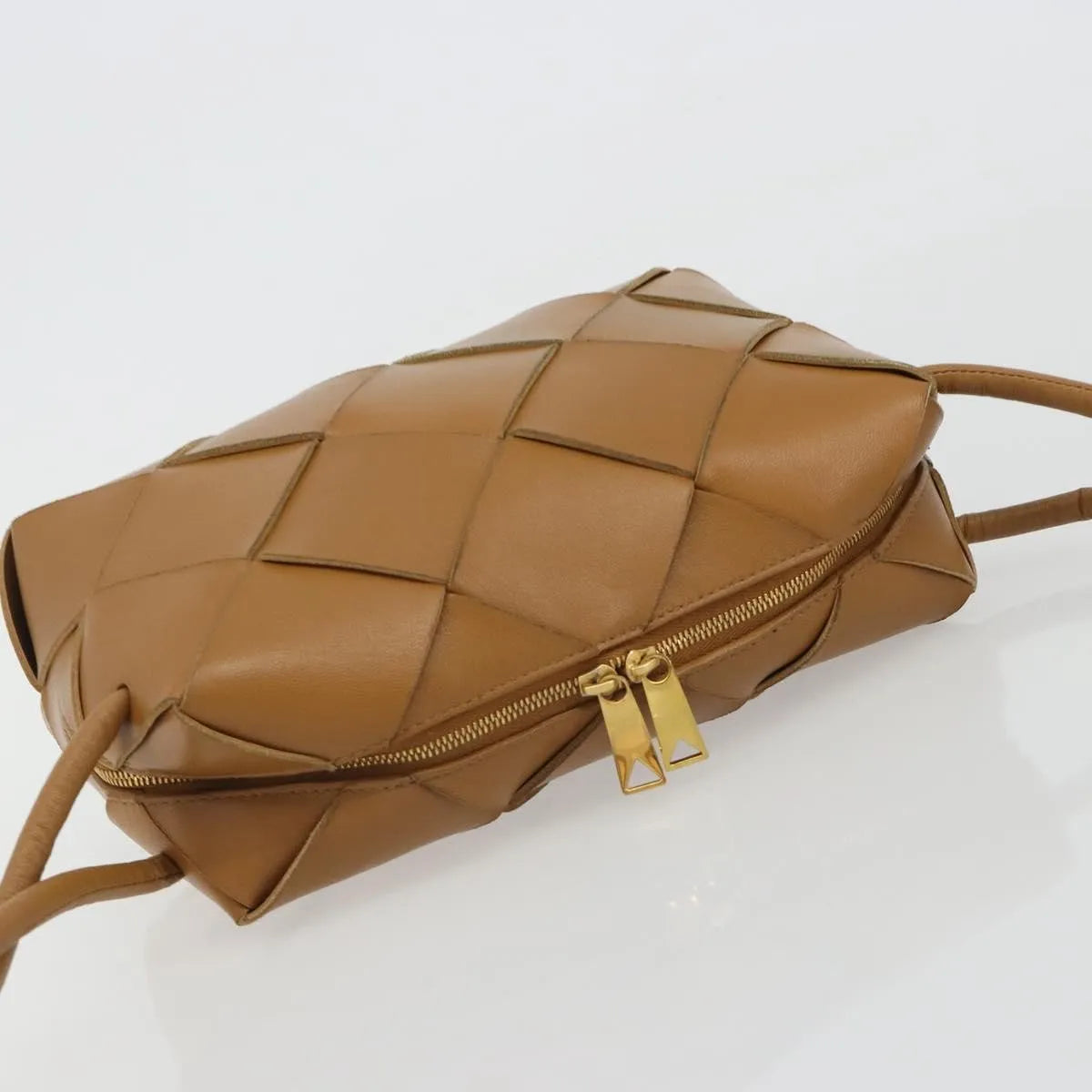 Bottega Veneta Cassette Camera Maxi Intrecciato Leather, Brown, Leather, Shoulder Bag