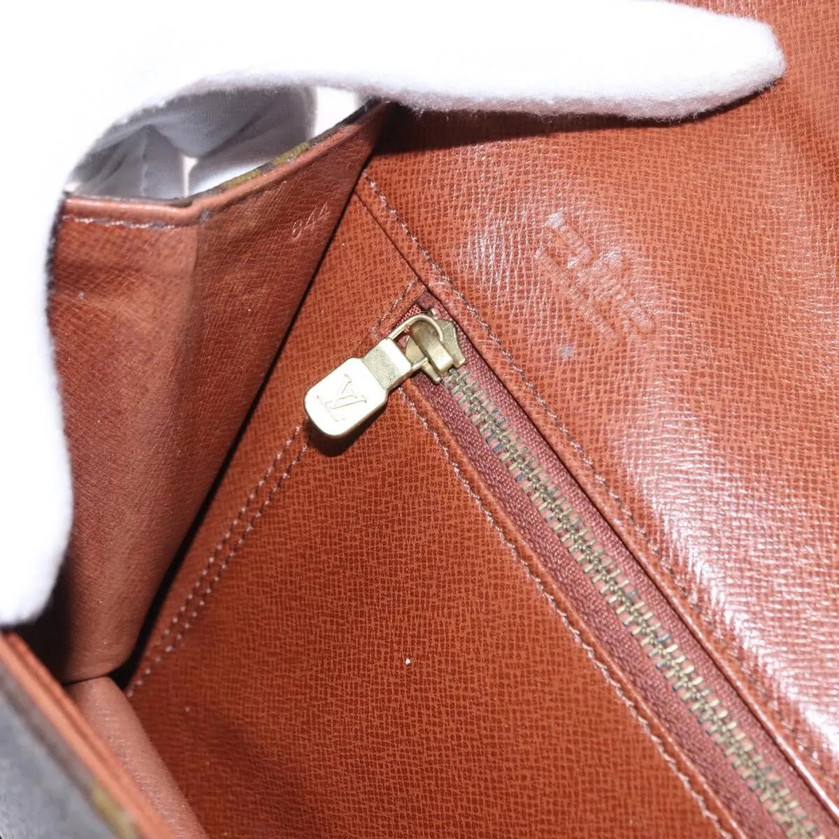 Louis Vuitton Dame Pochette Monogram Canvas, Brown, Canvas, Clutch