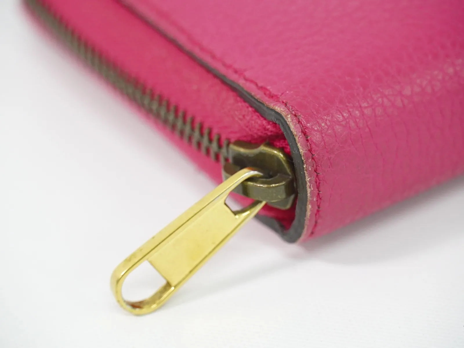 Gucci Vintage Logo Zip Around Leather, Pink, Leather, Wallet