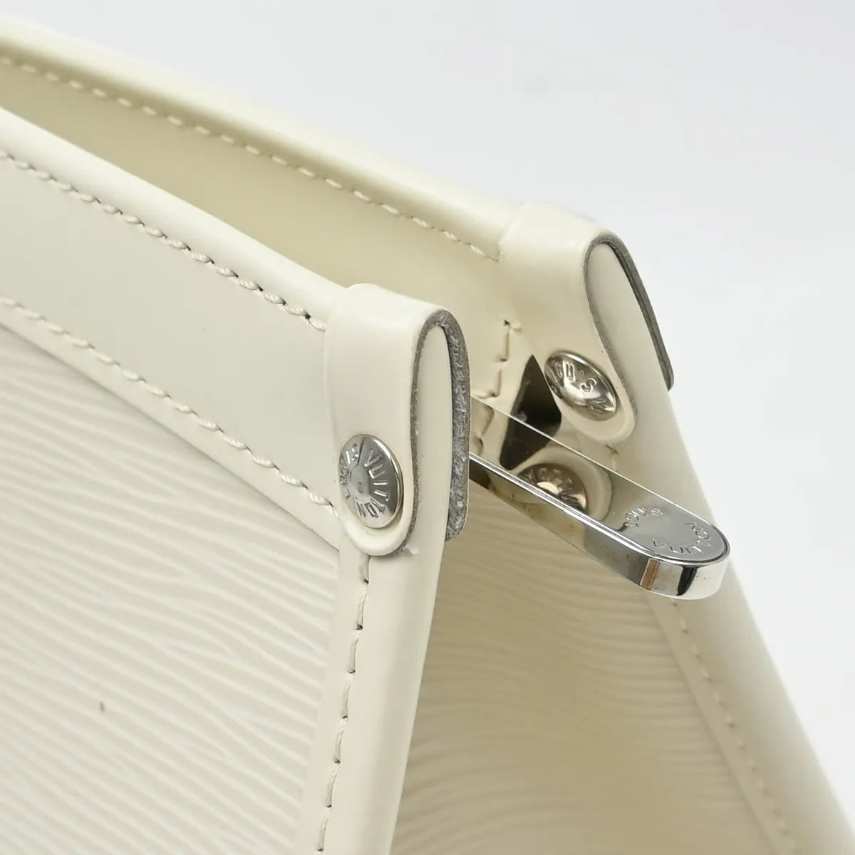 Louis Vuitton Madeleine Epi Leather, White, Leather, Shoulder Bag