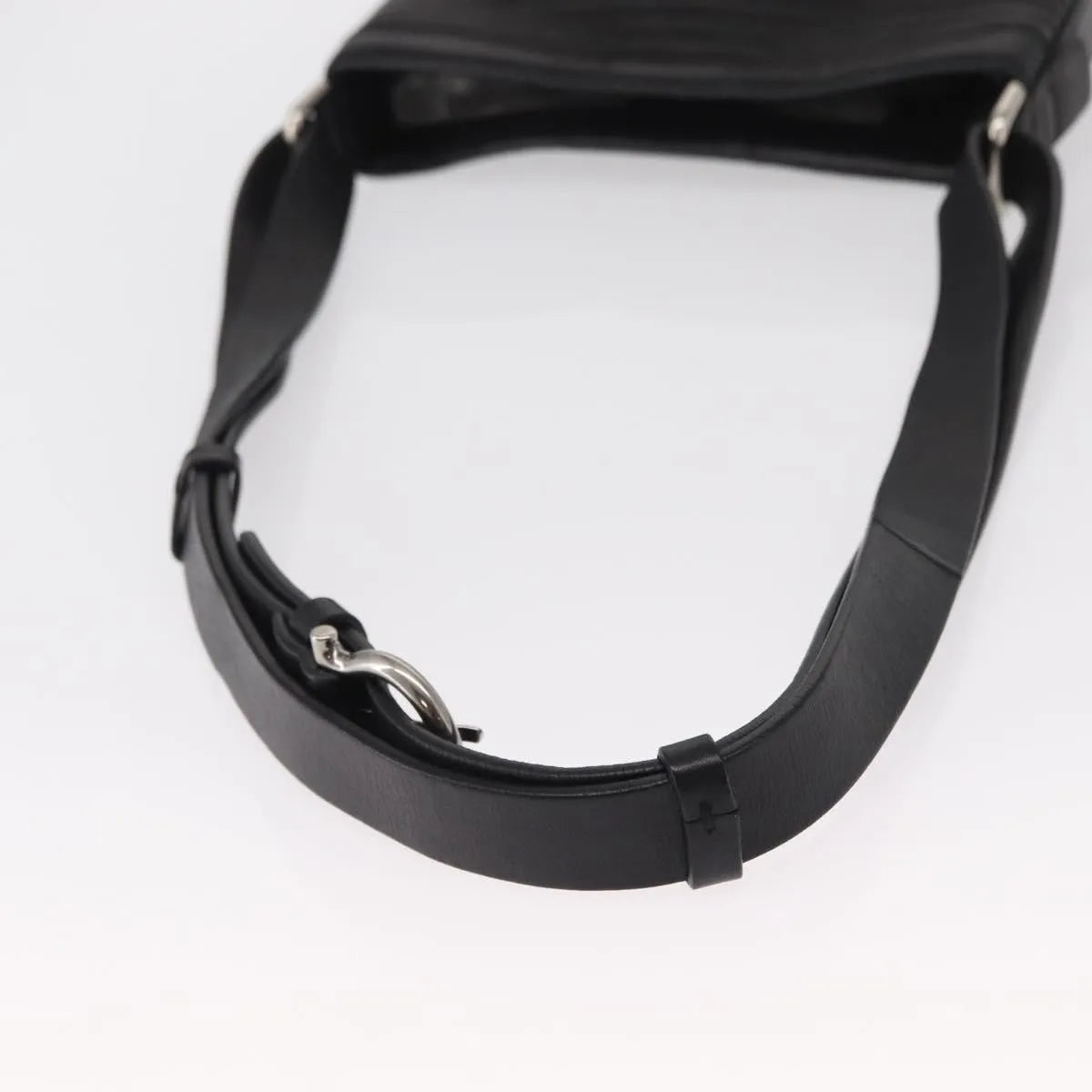 Salvatore Ferragamo Gancini Leather, Black, Leather, Shoulder Bag