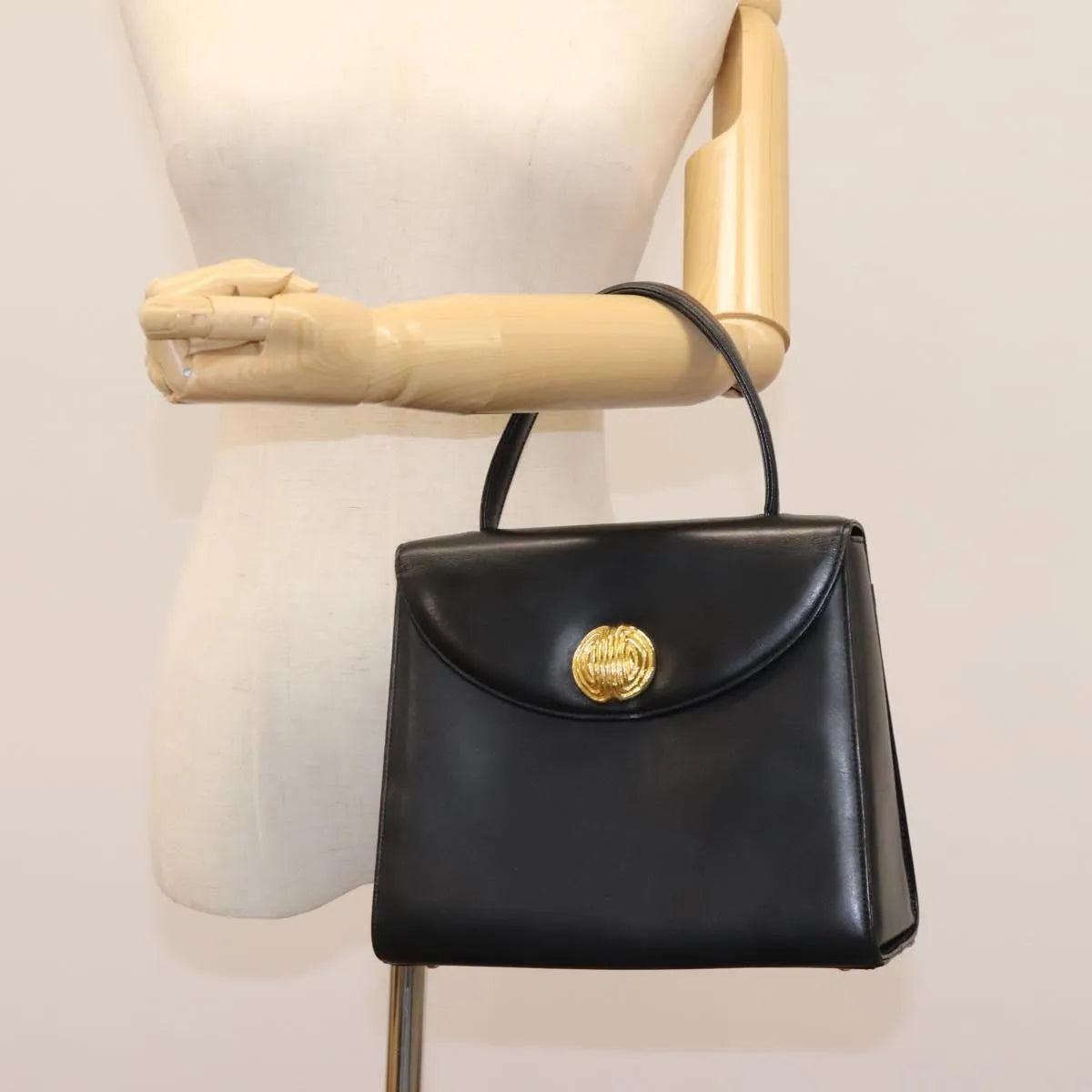 Givenchy Vintage Leather, Black, Leather, Handbag
