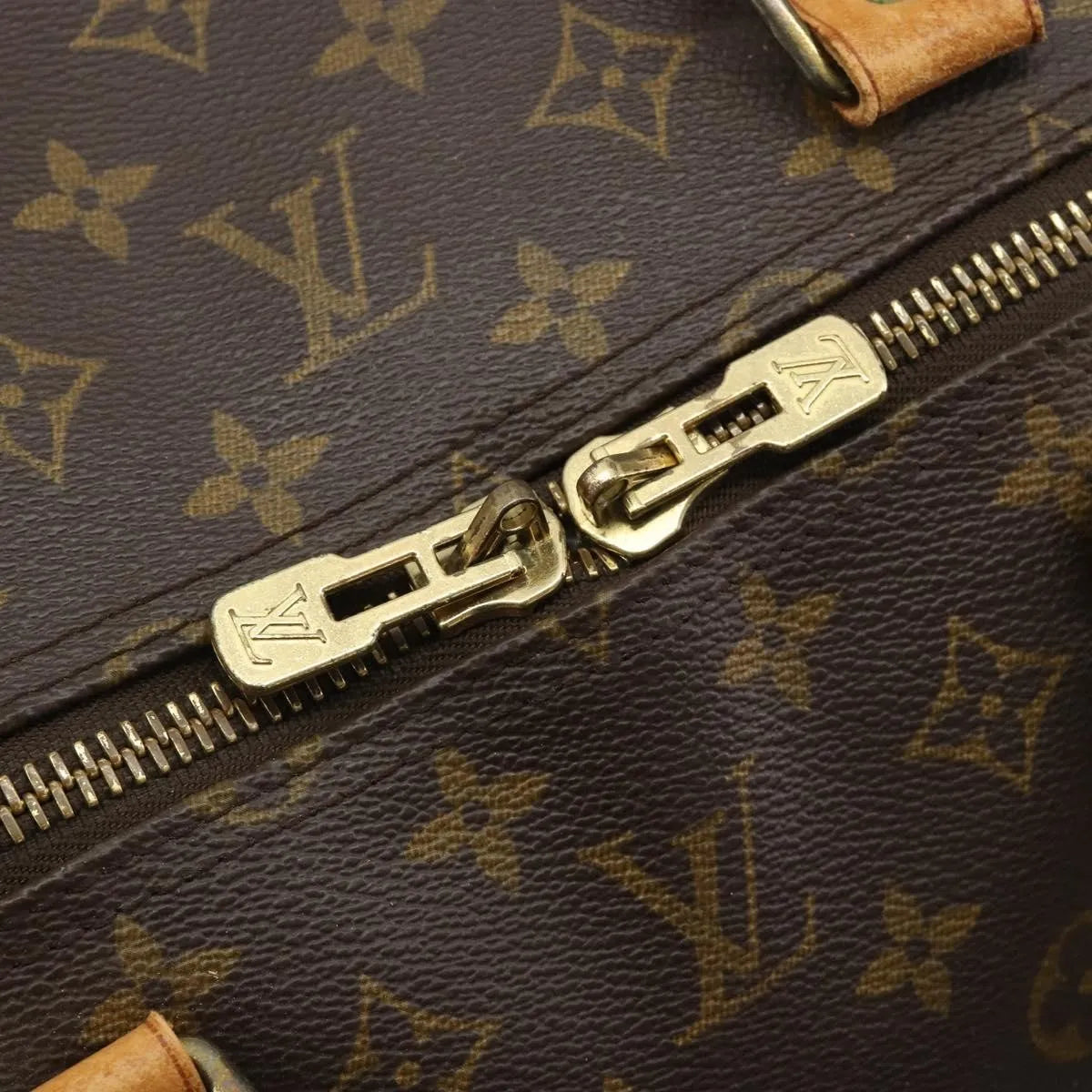 Louis Vuitton Keepall Bandoulière Monogram, Brown, Canvas, Travel Bag
