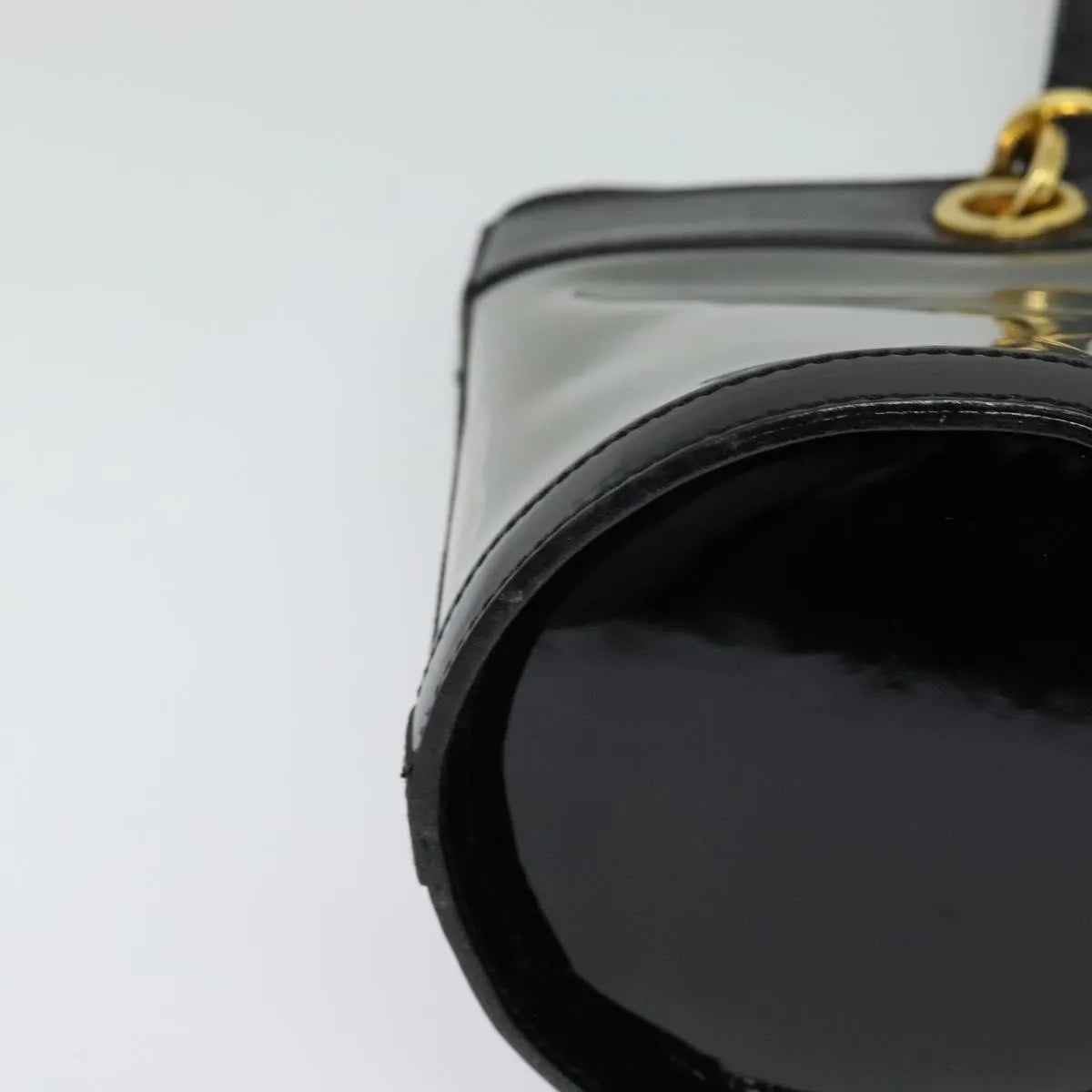 Salvatore Ferragamo Gancini Leather, Black, Leather, Shoulder Bag