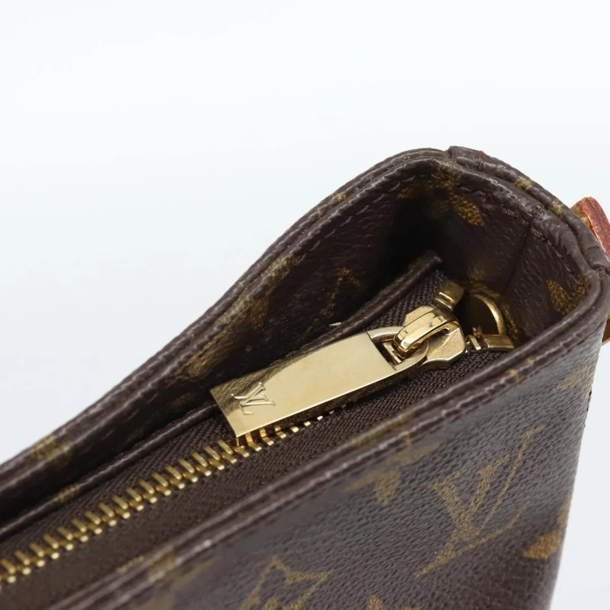 Louis Vuitton Looping Monogram Canvas, Brown, Canvas, Handbag