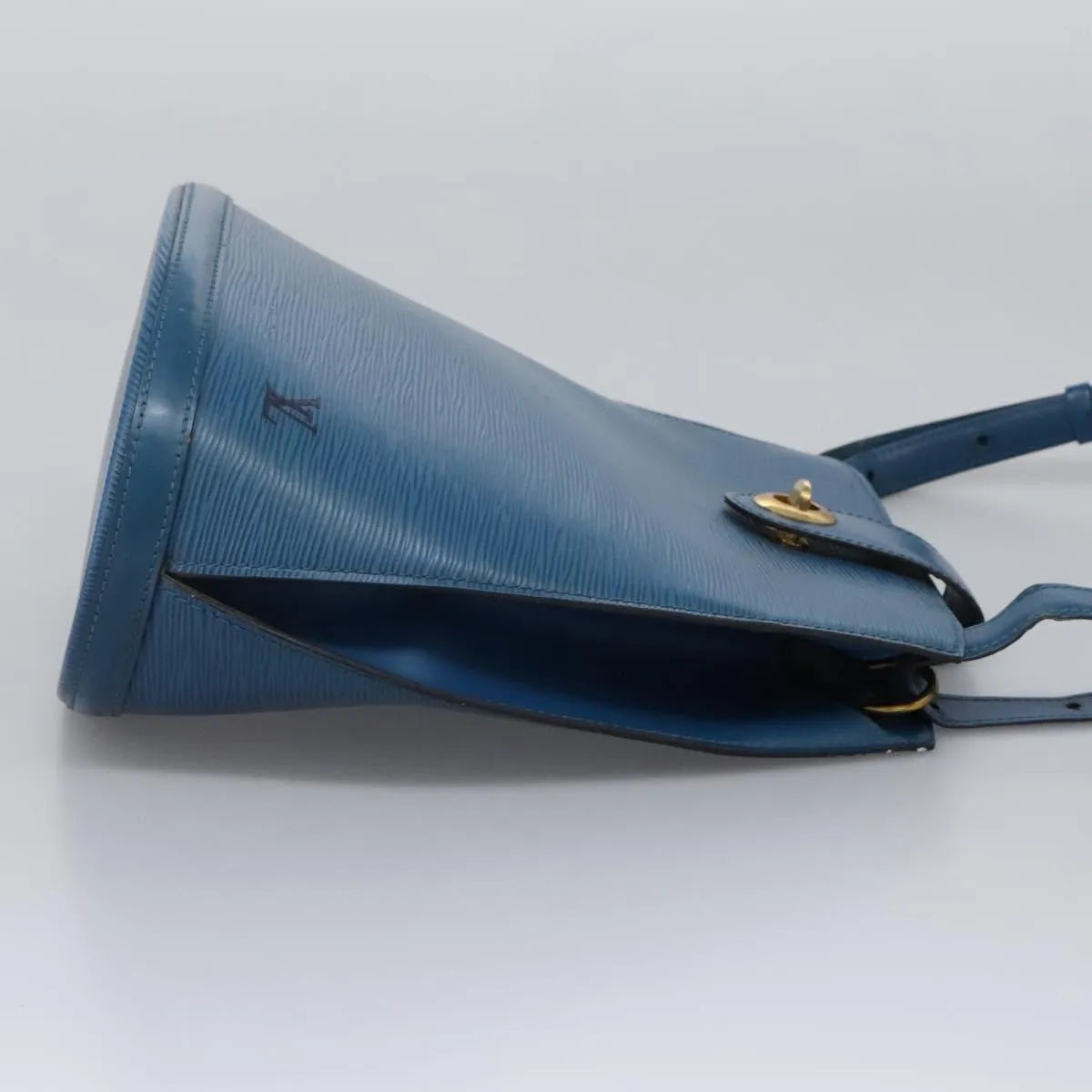 Louis Vuitton Cluny Epi Leather, Blue, Leather, Shoulder Bag