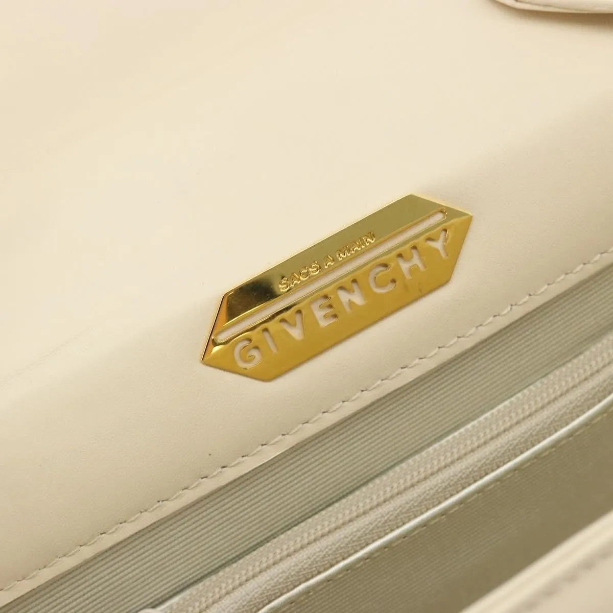 Givenchy Vintage Leather, Beige, Leather, Handbag