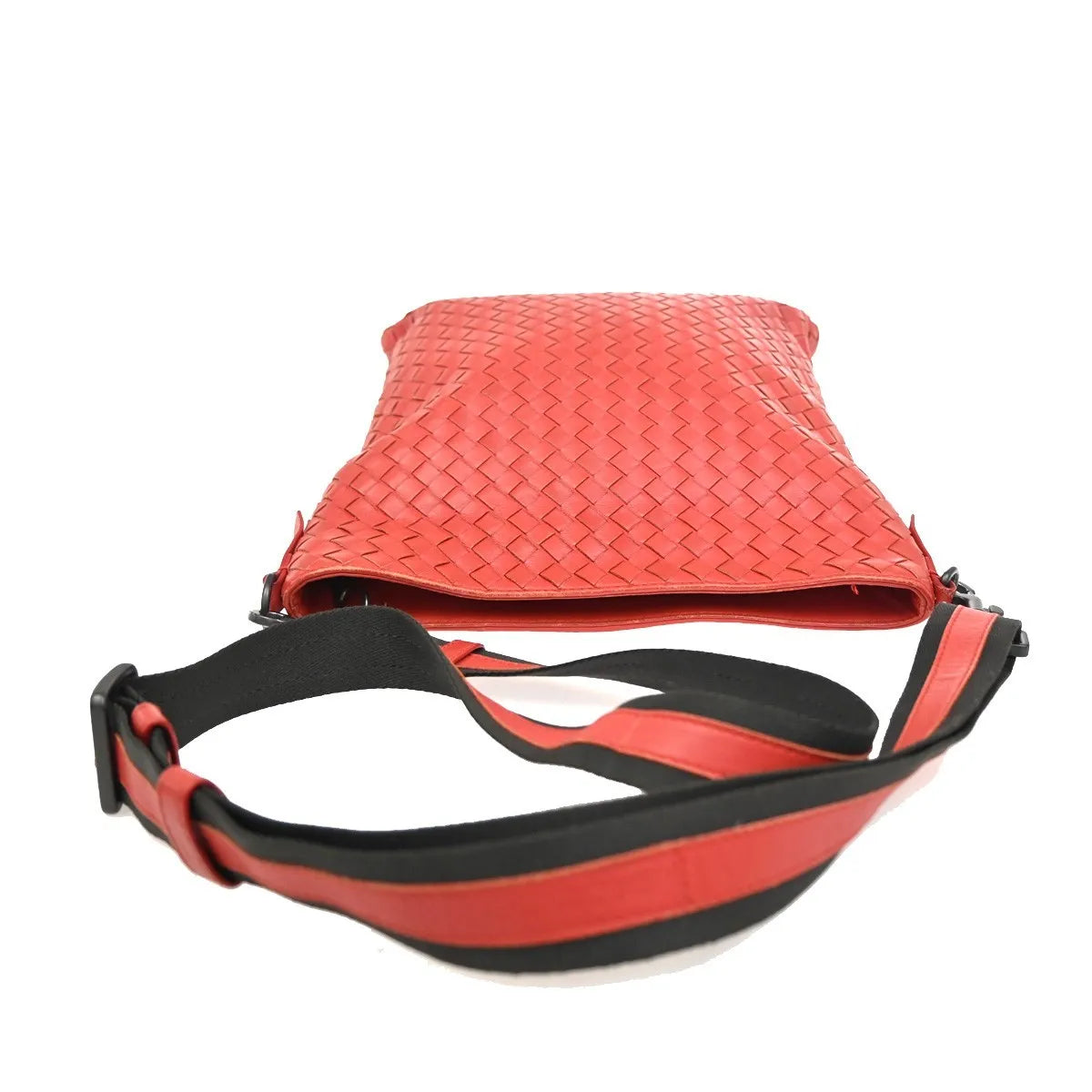 Bottega Veneta Flat Messenger Intrecciato Nappa, Red, Leather, Shoulder Bag