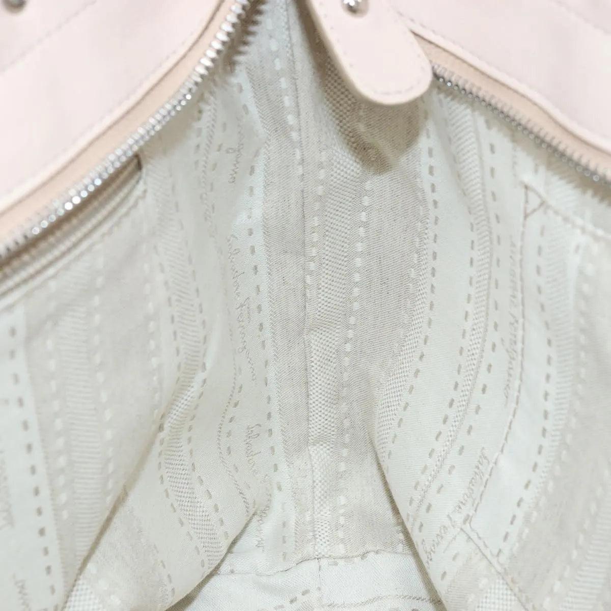 Salvatore Ferragamo Gancini Leather, Pink, Leather, Handbag