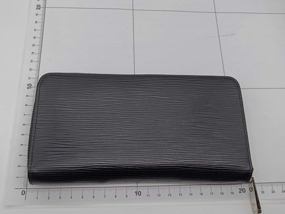 Louis Vuitton Zippy Wallet NM Epi Leather, Black, Leather, Wallet