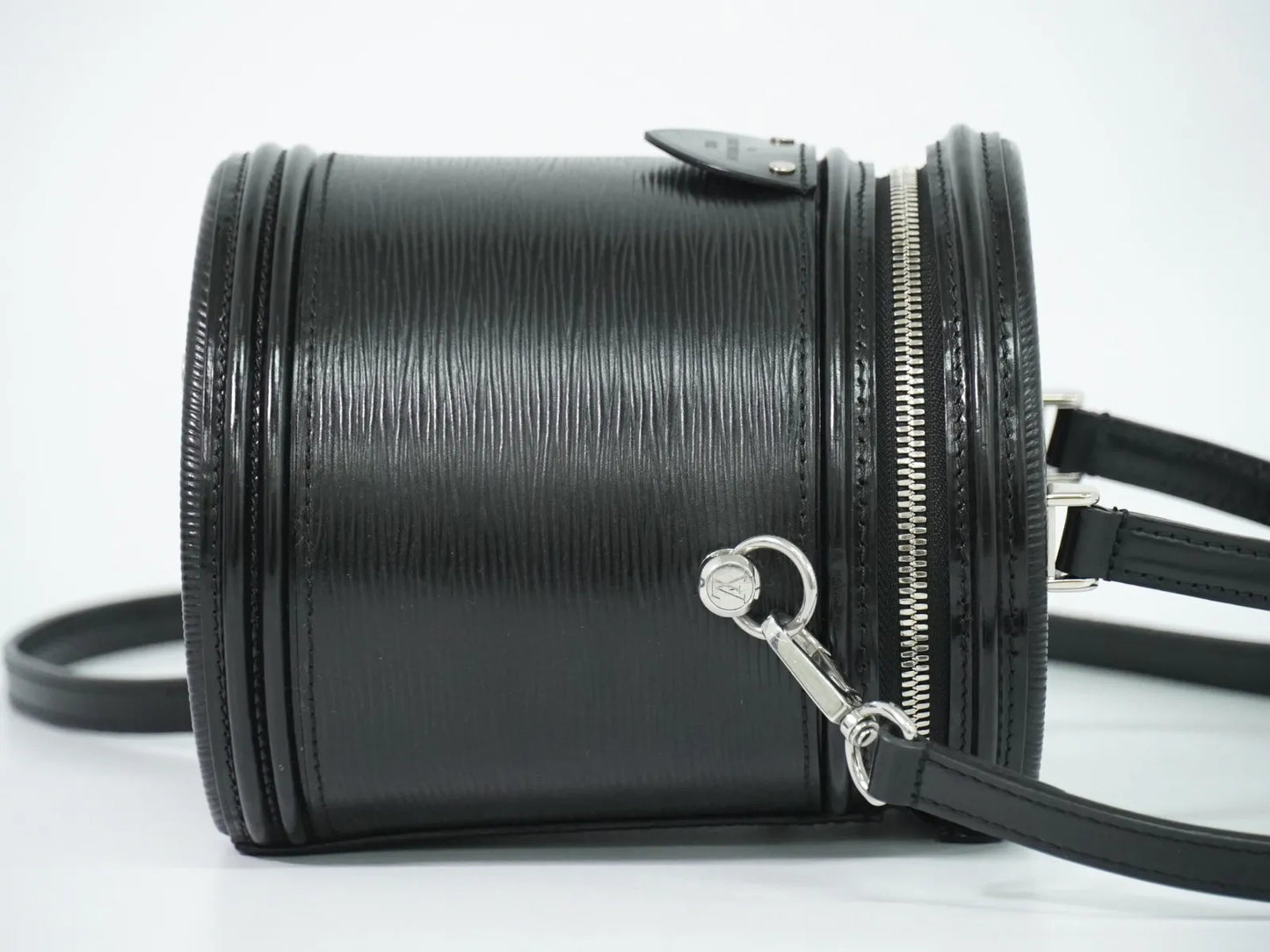 Louis Vuitton Cannes Epi, Black, Leather, Handbag