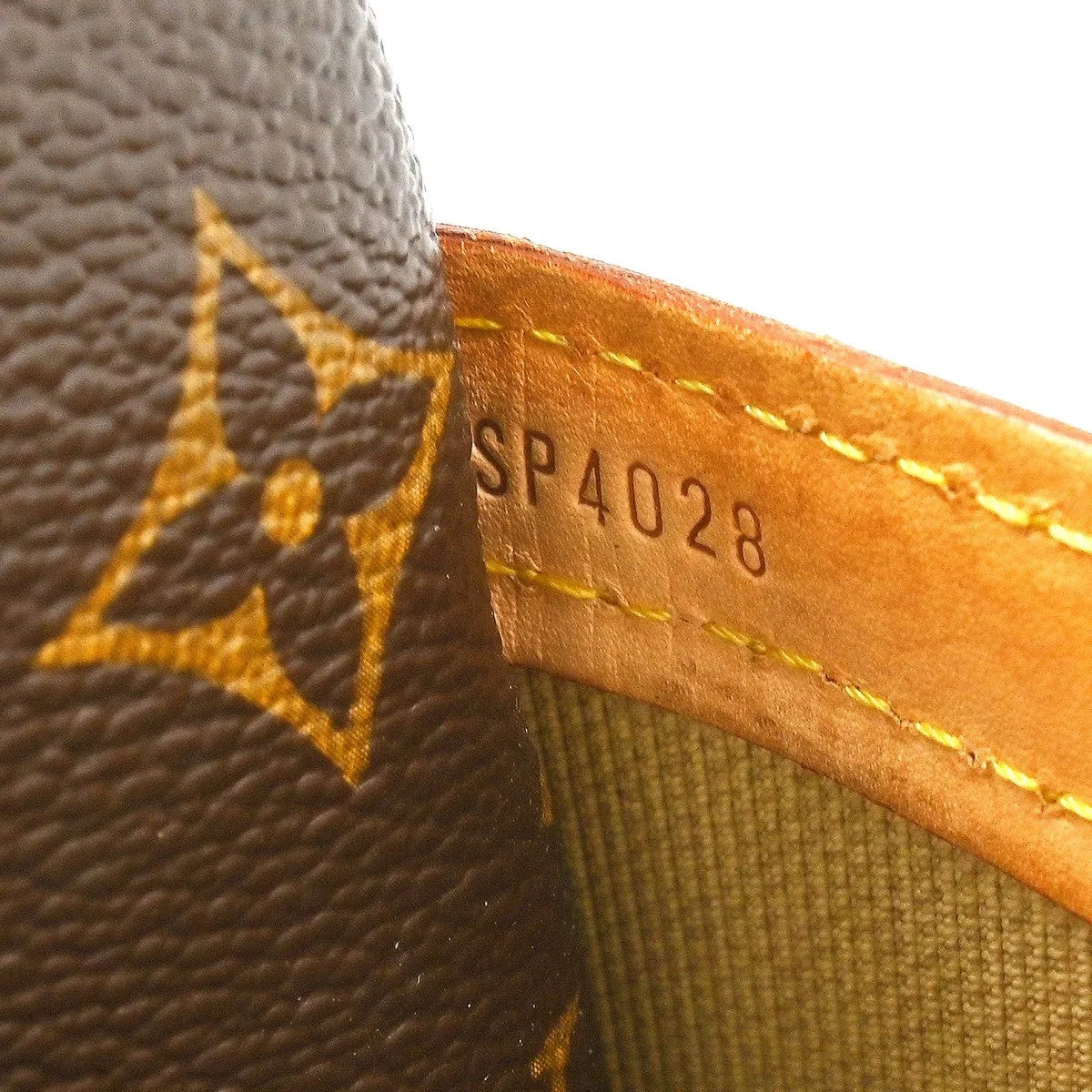 Louis Vuitton Reporter Monogram Canvas, Brown, Canvas, Shoulder Bag