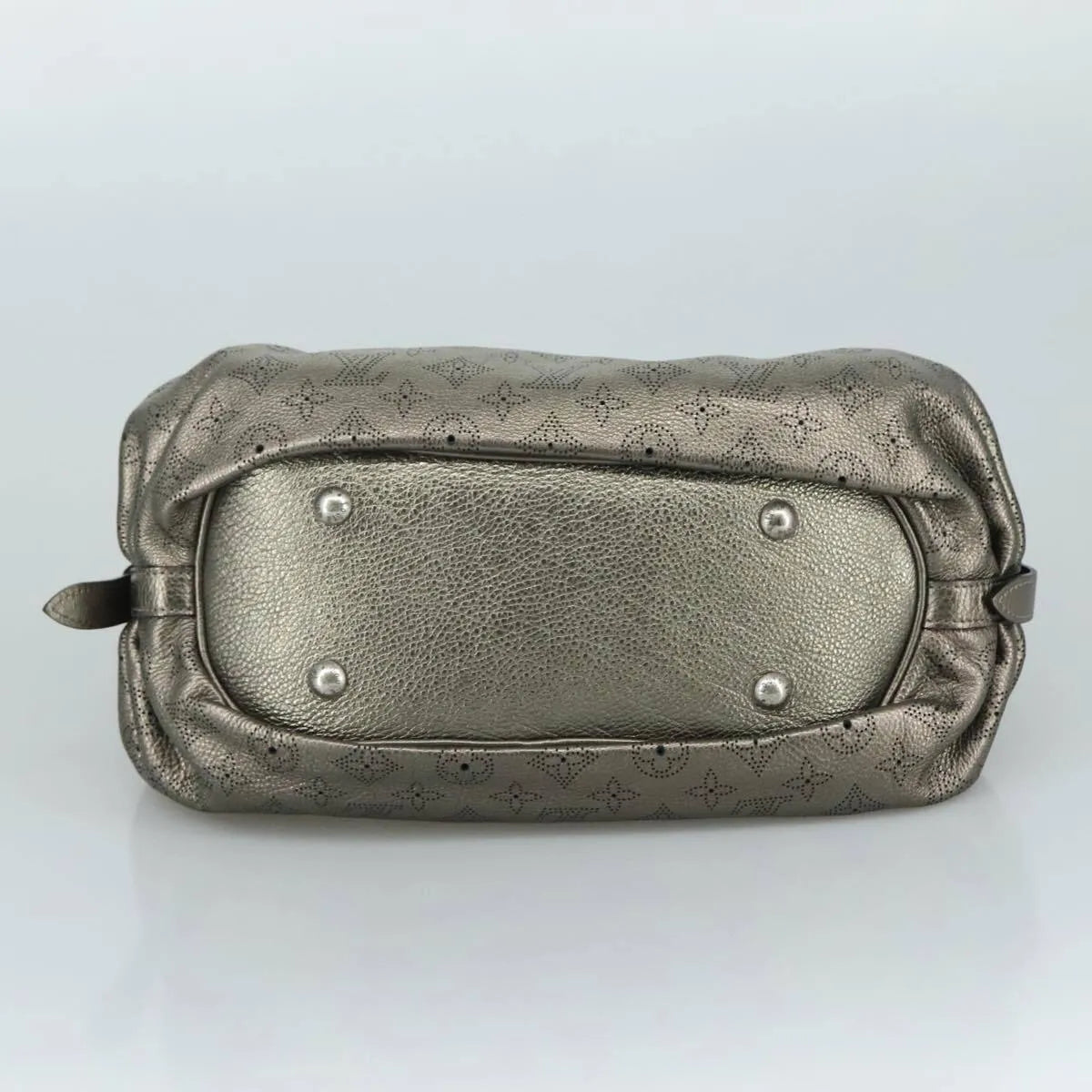 Louis Vuitton Mahina Monogram leather, Metallic, Canvas, Shoulder Bag