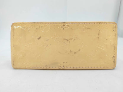 Louis Vuitton Reade Monogram Vernis, Beige, Canvas, Handbag