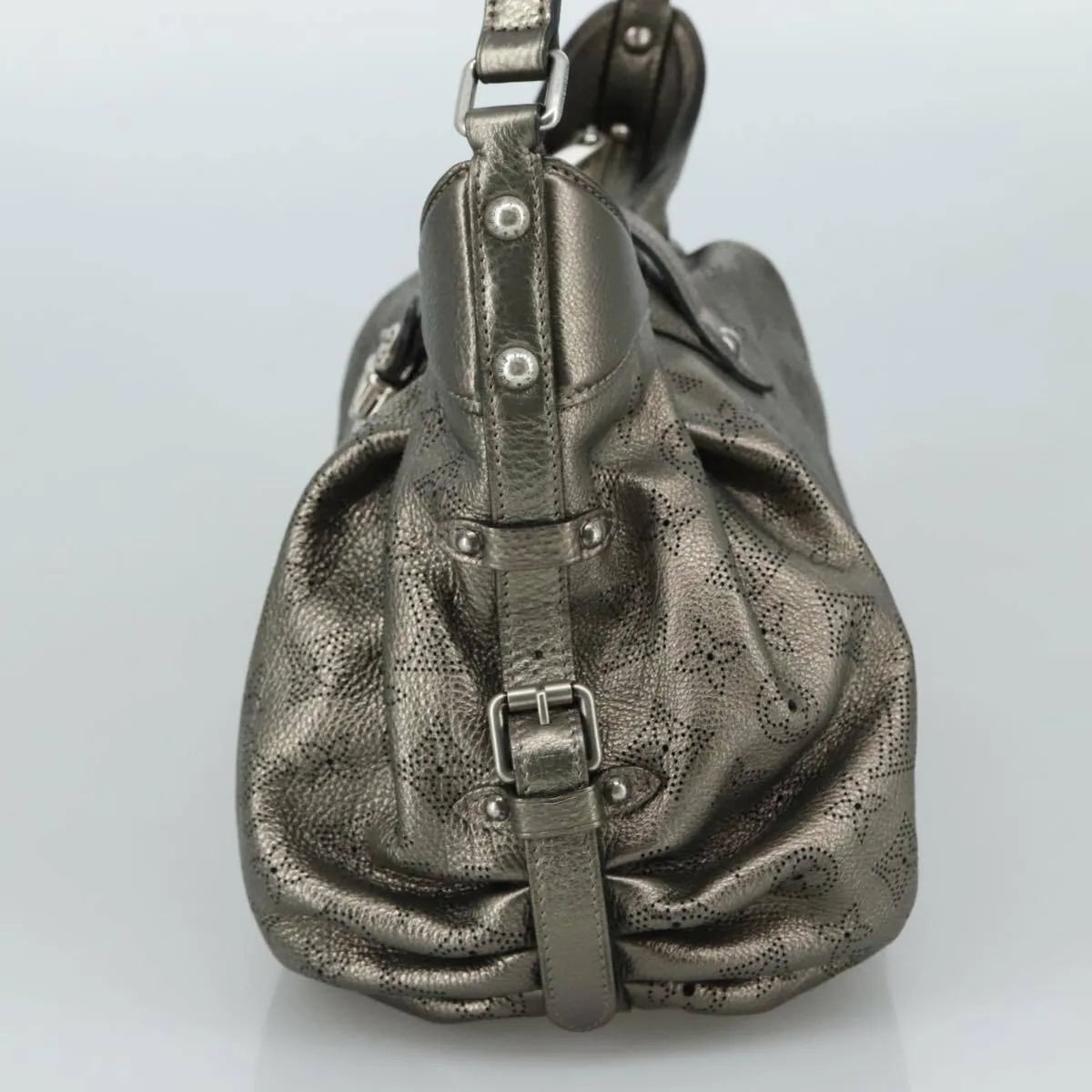 Louis Vuitton Mahina Monogram leather, Metallic, Canvas, Shoulder Bag