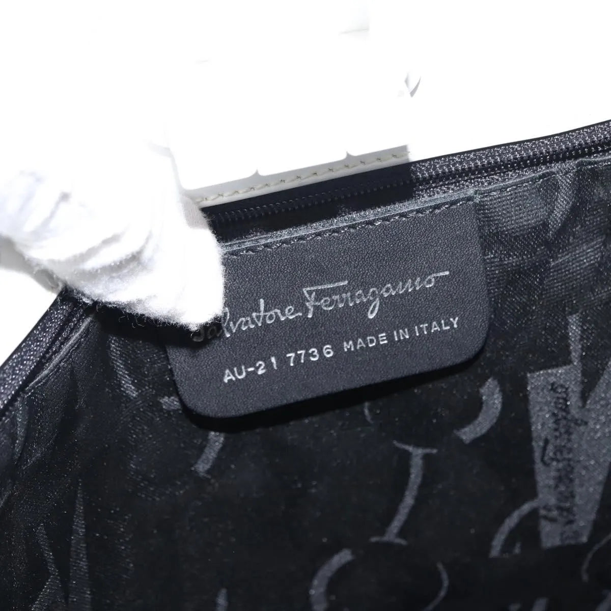 Salvatore Ferragamo Gancini Tote Patent leather, White, Patent Leather, Tote Bag