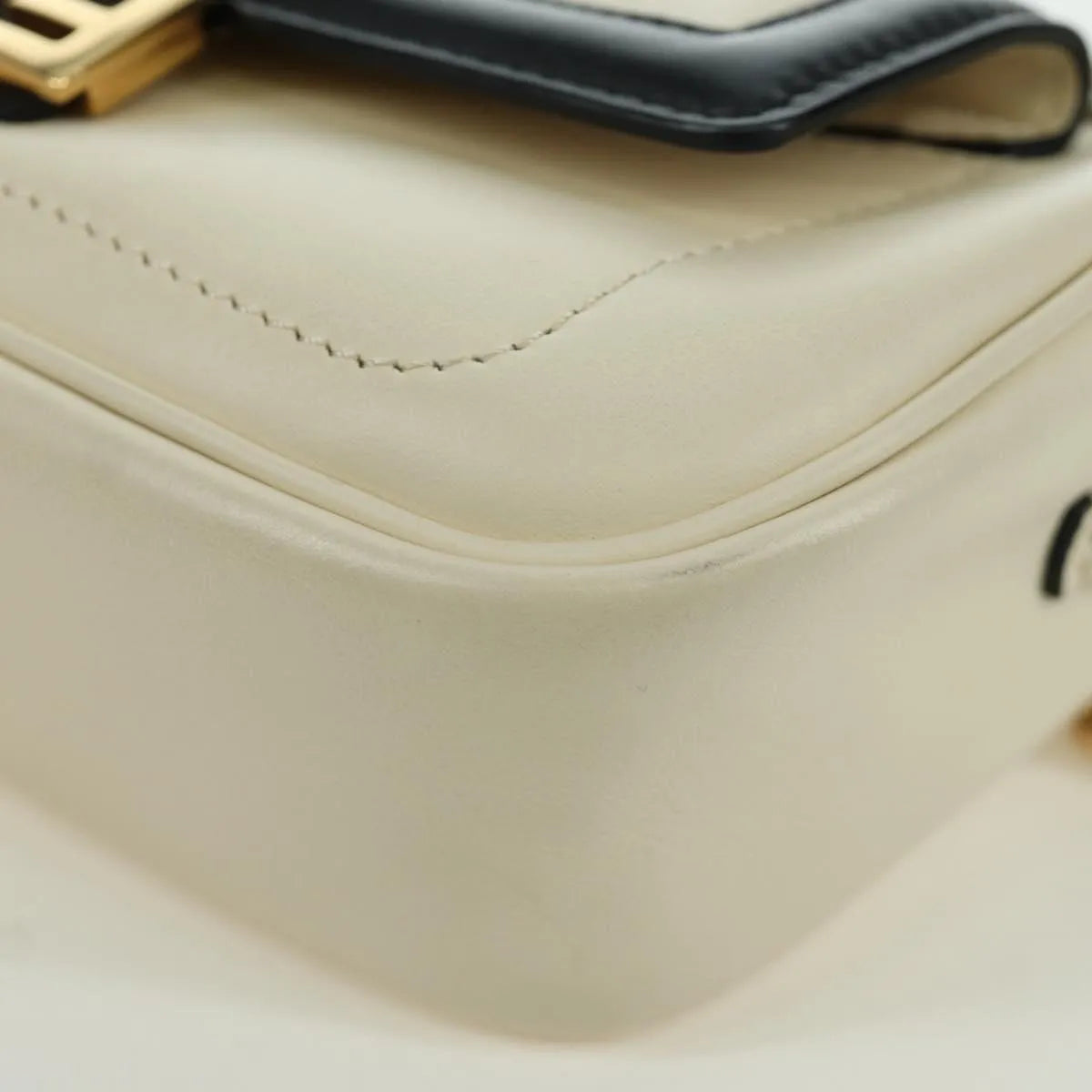Fendi Easy 2 Baguette Leather, Beige, Leather, Crossbody Bag