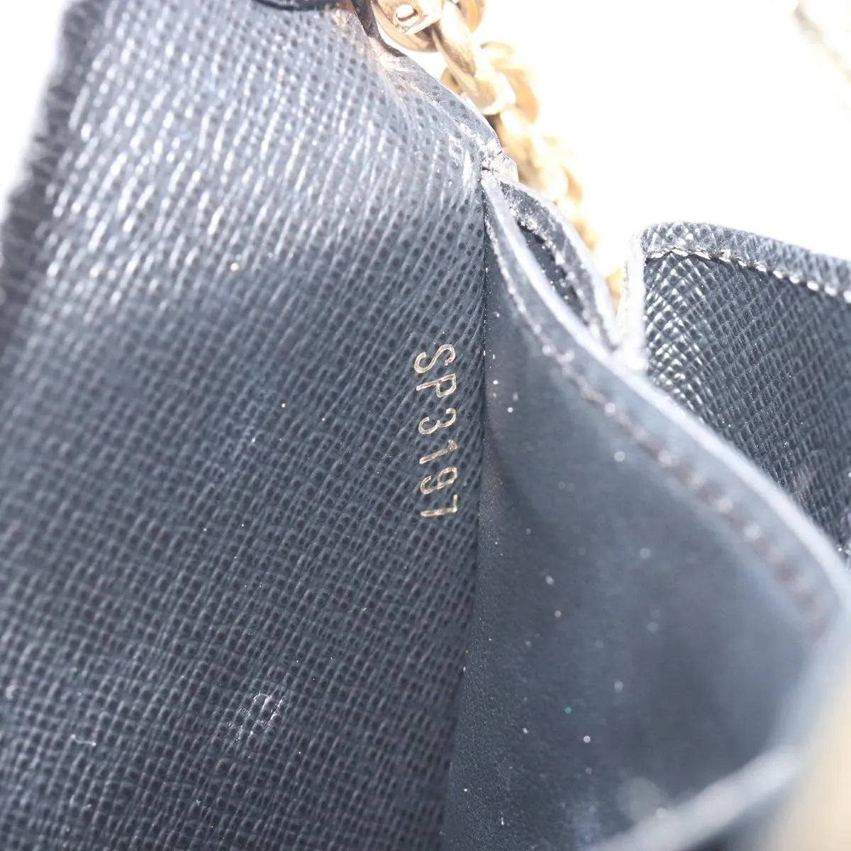Louis Vuitton Twist Monogram Leather, Multicolour, Canvas, Clutch