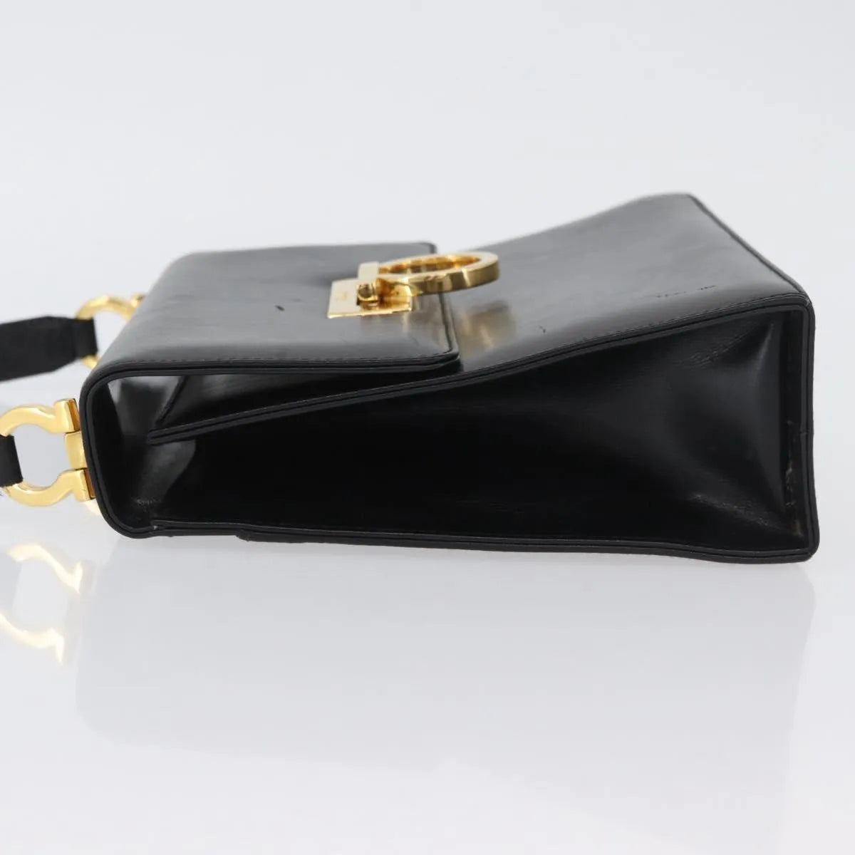 Salvatore Ferragamo Gancini Flap Leather, Black, Leather, Shoulder Bag