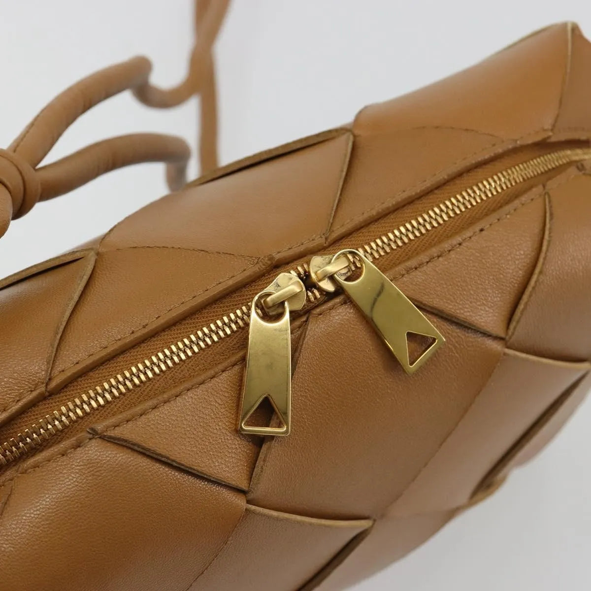 Bottega Veneta Cassette Camera Maxi Intrecciato Leather, Brown, Leather, Shoulder Bag