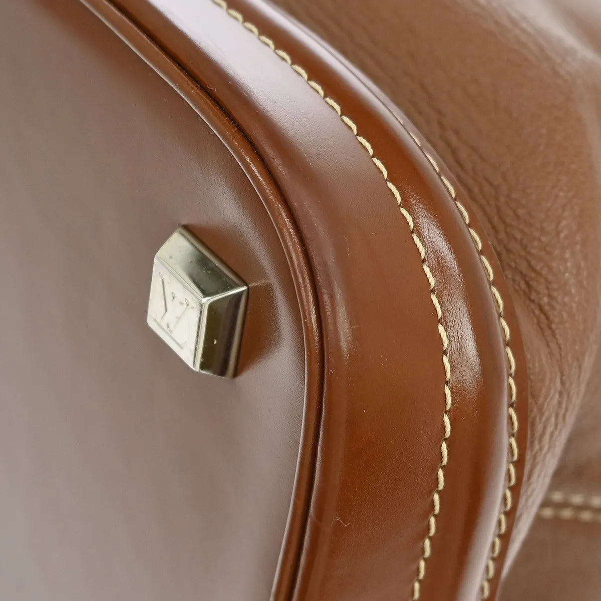 Louis Vuitton Suhali Lockit Leather, Brown, Leather, Handbag