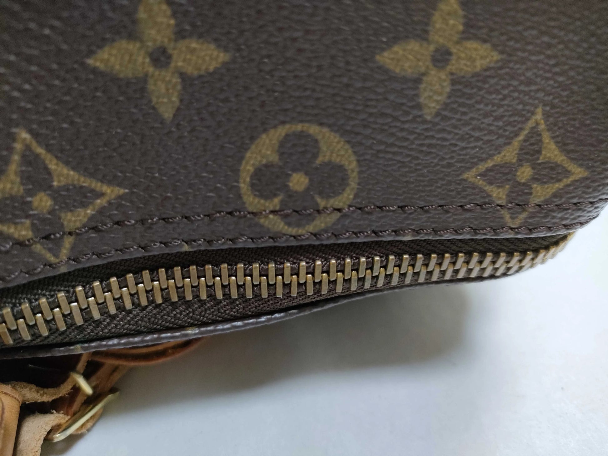 Louis Vuitton Keepall Monogram Canvas, Brown, Canvas, Travel Bag
